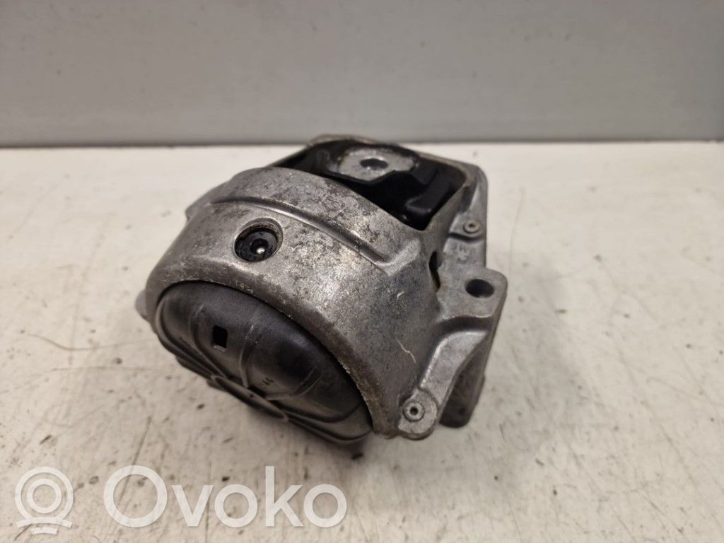Engine mount bracket   8R0199381AN,8R0199381AN