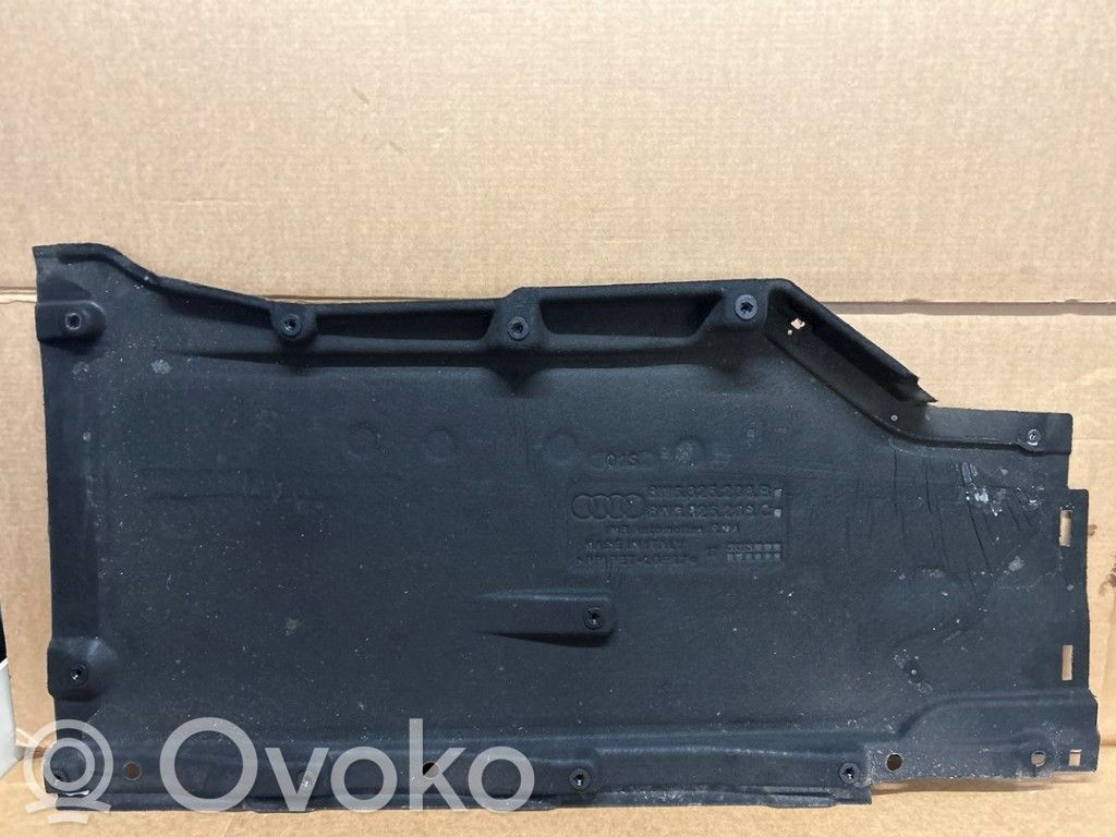 Audi S5 F5 Placa protectora/protector antisalpicaduras motor 