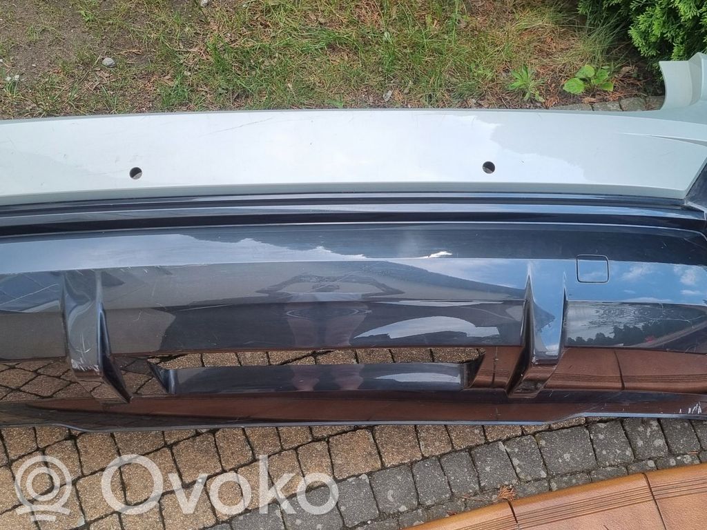 Audi Q3 F3 Parachoques 