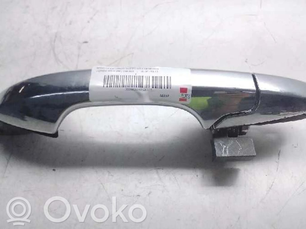 Honda CR-V Etuoven ulkokahva 