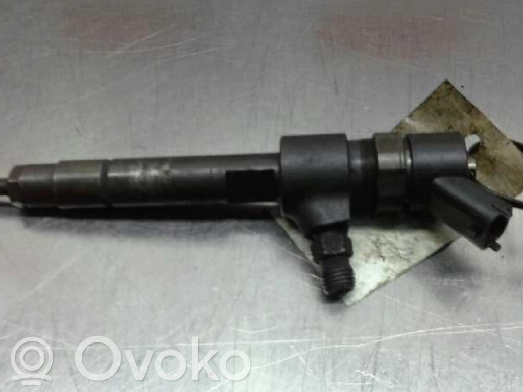 Inyector de combustible