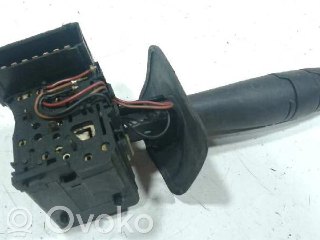 Interruptor de control del panel de luces   345920013,8200213173,6001548108
