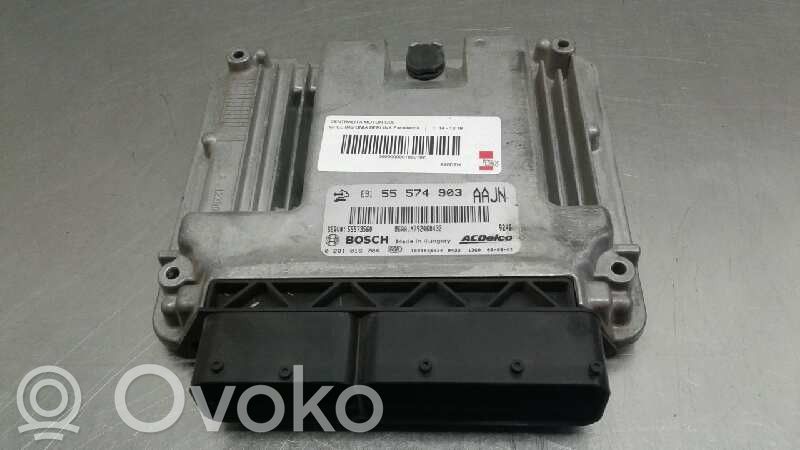 Opel Insignia A Engine control unit/module 