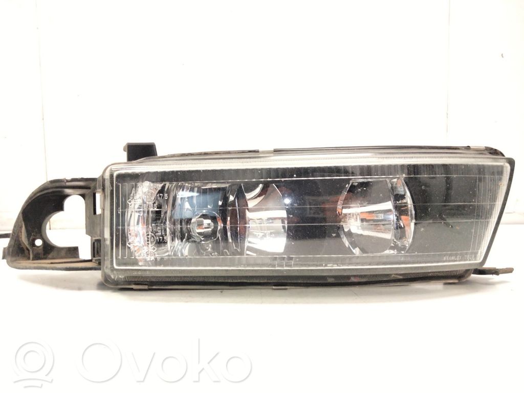 Mitsubishi Galant Phare frontale 