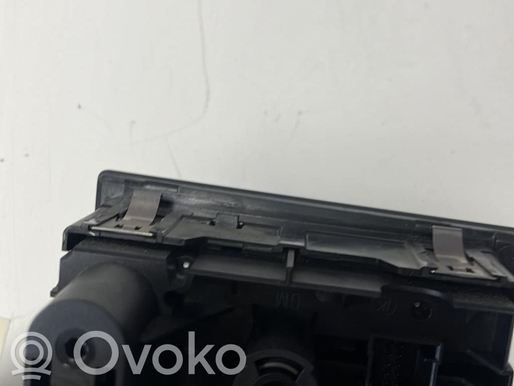 Opel Zafira B Interruptor de luz 