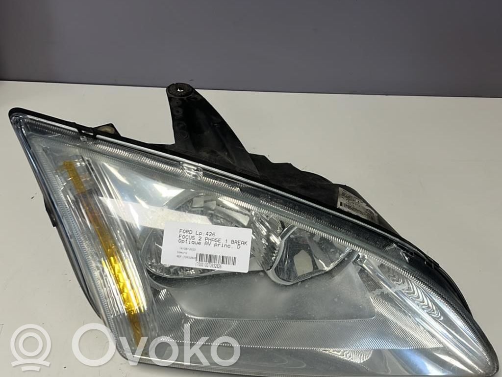 Ford Focus Headlight/headlamp 