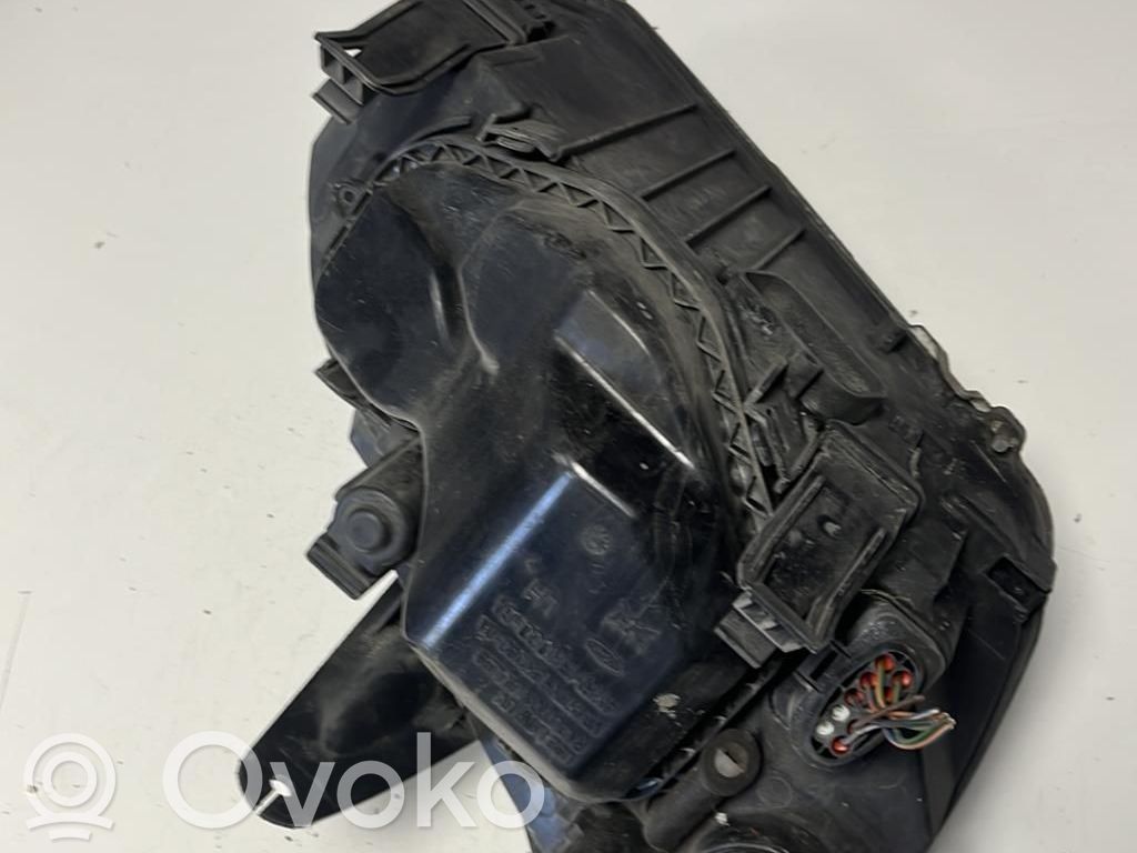 Ford Focus Headlight/headlamp 