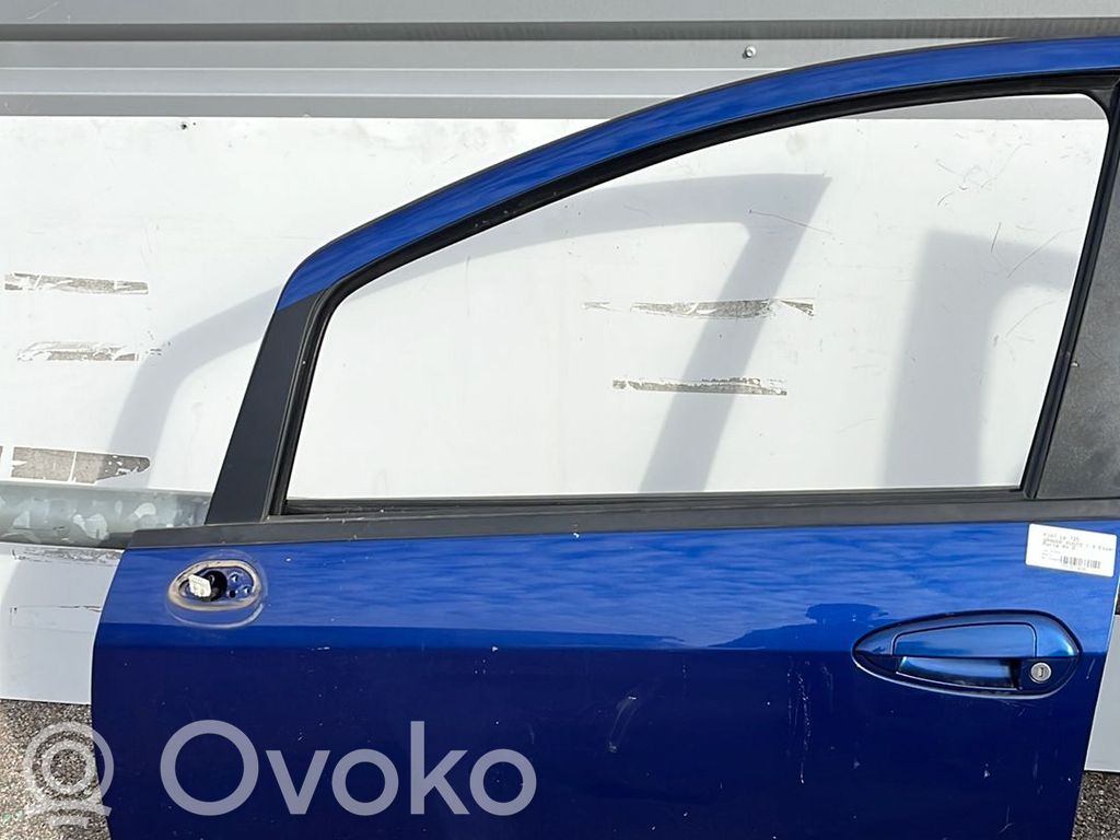 Fiat Grande Punto Drzwi przednie 