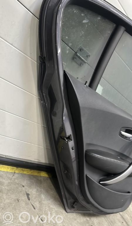 BMW 1 E81 E87 Galinės durys 