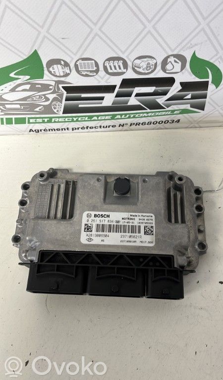 Renault Twingo III Engine control unit/module 