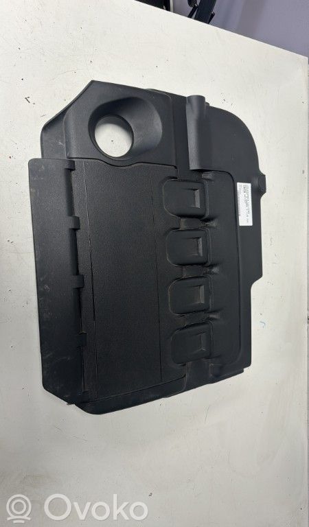 Volkswagen PASSAT B8 Engine cover (trim) 