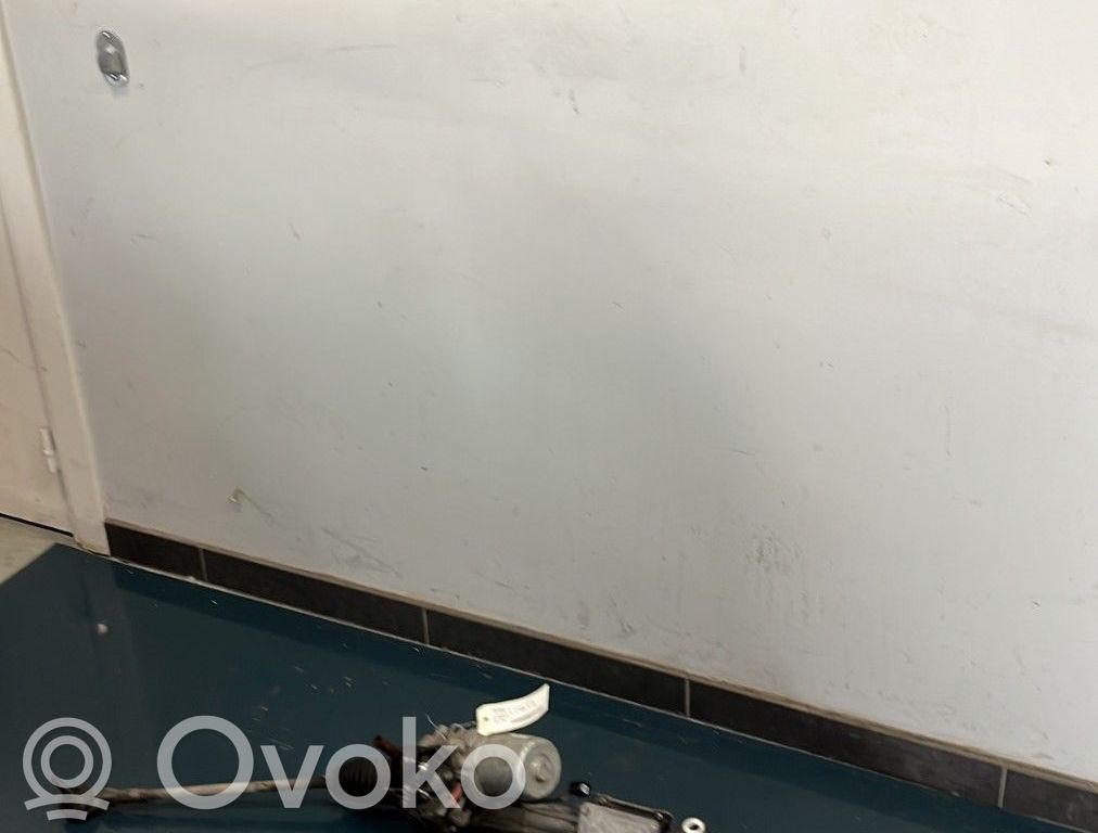 Renault Twingo III Vairo kolonėlė 