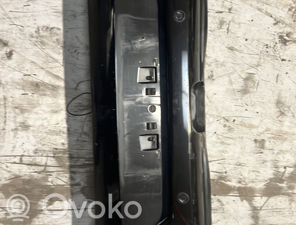 Puskuri   7701479250