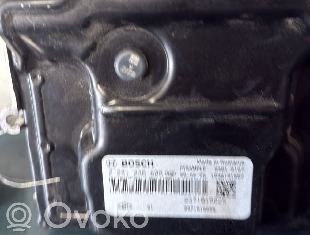 Renault Koleos II Engine control unit/module 