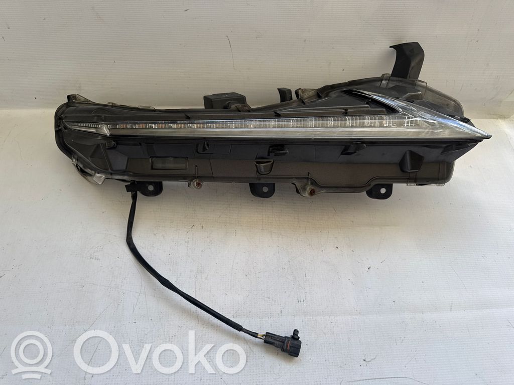 Lexus IS III XE30 LED-päiväajovalo 