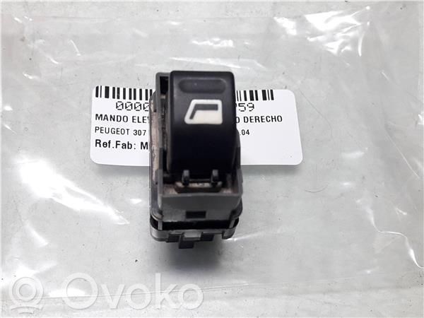 Peugeot 307 Electric window control switch 