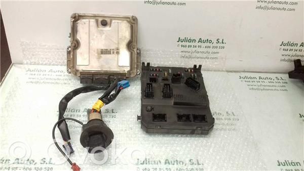 Komputer / Sterownik ECU silnika   281011088,9650584680KITBOSCH
