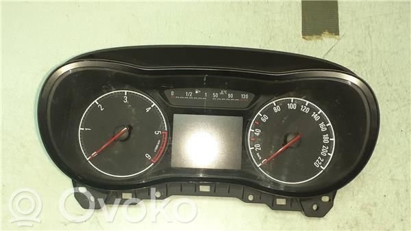 Opel Corsa E Speedometer (instrument cluster) 
