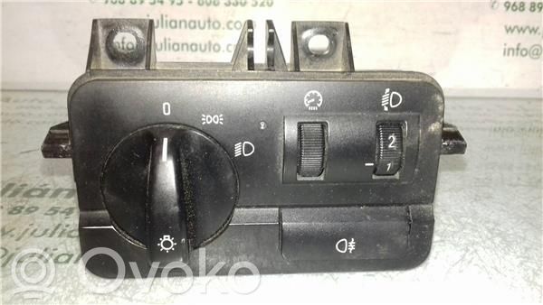 Light switch   61316901428