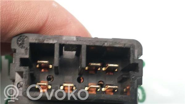 Peugeot 307 Electric window control switch 