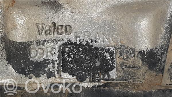 Стартер   VALEO
