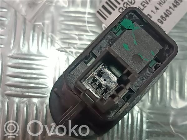 Citroen C3 Electric window control switch 