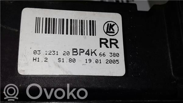 Mazda 3 I Electric window control switch 