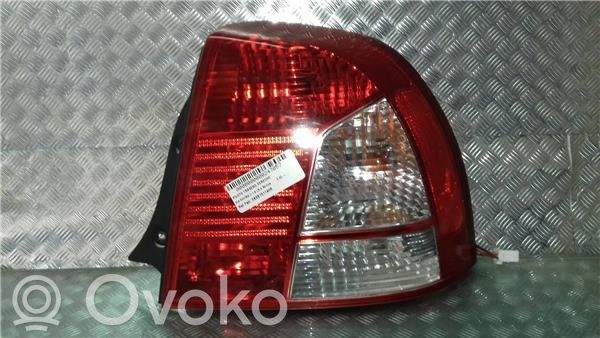 Lámpara de faros/luces traseros