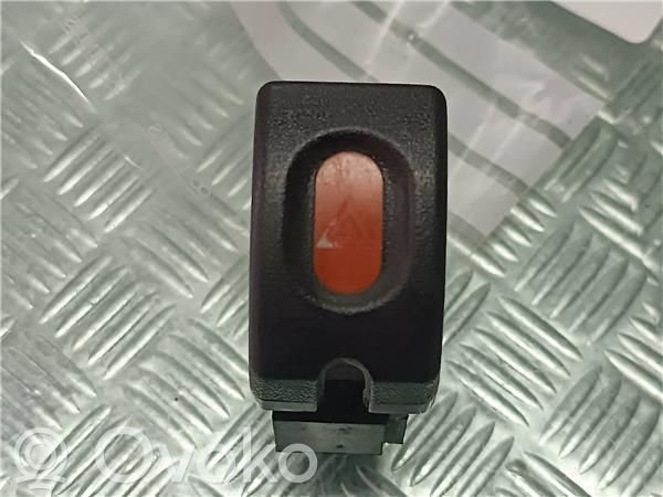 Hazard light switch   CONECTOR7PINES