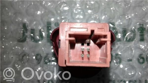 Hazard light switch   60519