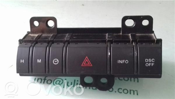 Mazda 5 Hazard light switch 
