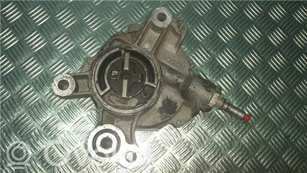 Vacuum pump   D1651A,208ND165