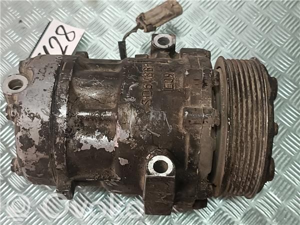 Opel Combo C Air conditioning (A/C) compressor (pump) 