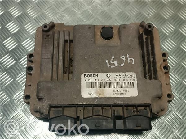 Unité de commande, module ECU de moteur   8200311550,2810011724BOSCH