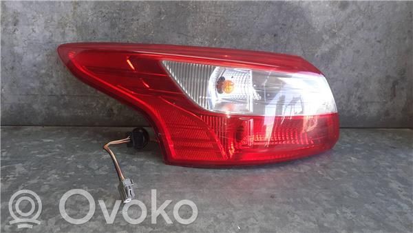 Ford C-MAX II Takavalon polttimo 