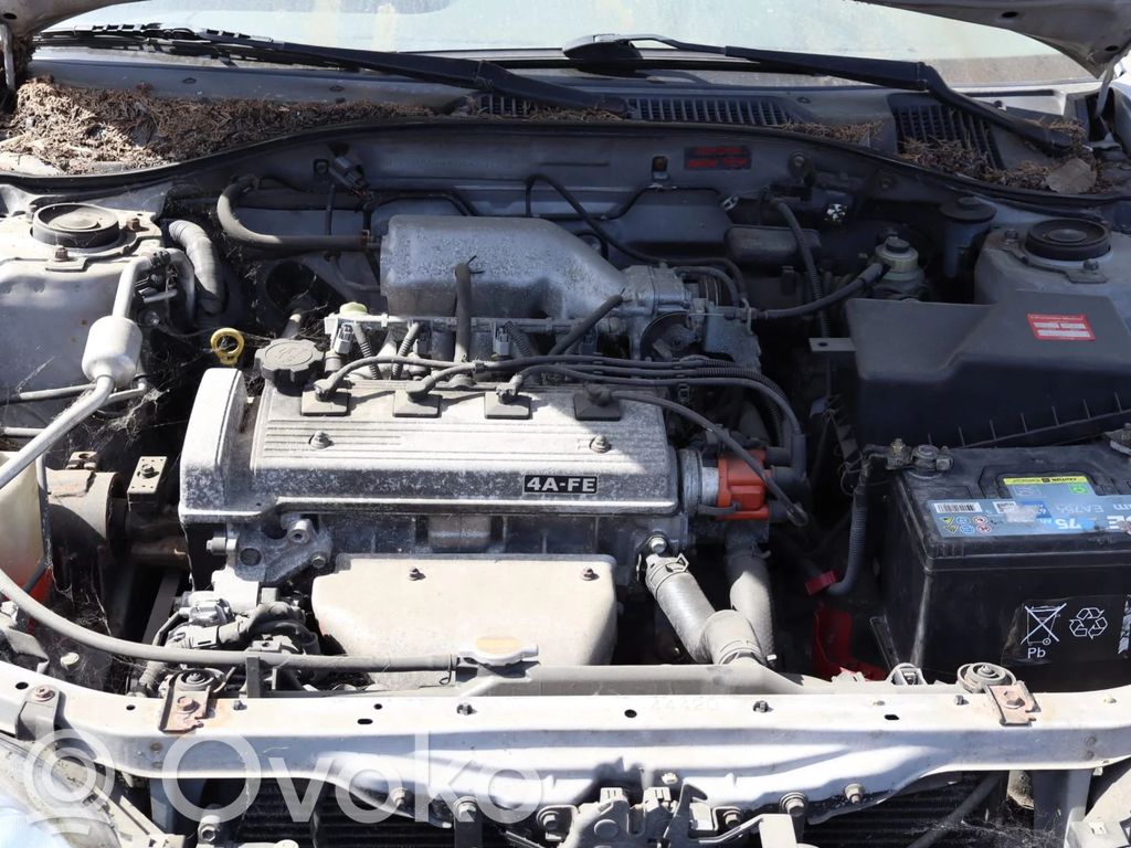 Toyota Avensis T220 Engine 