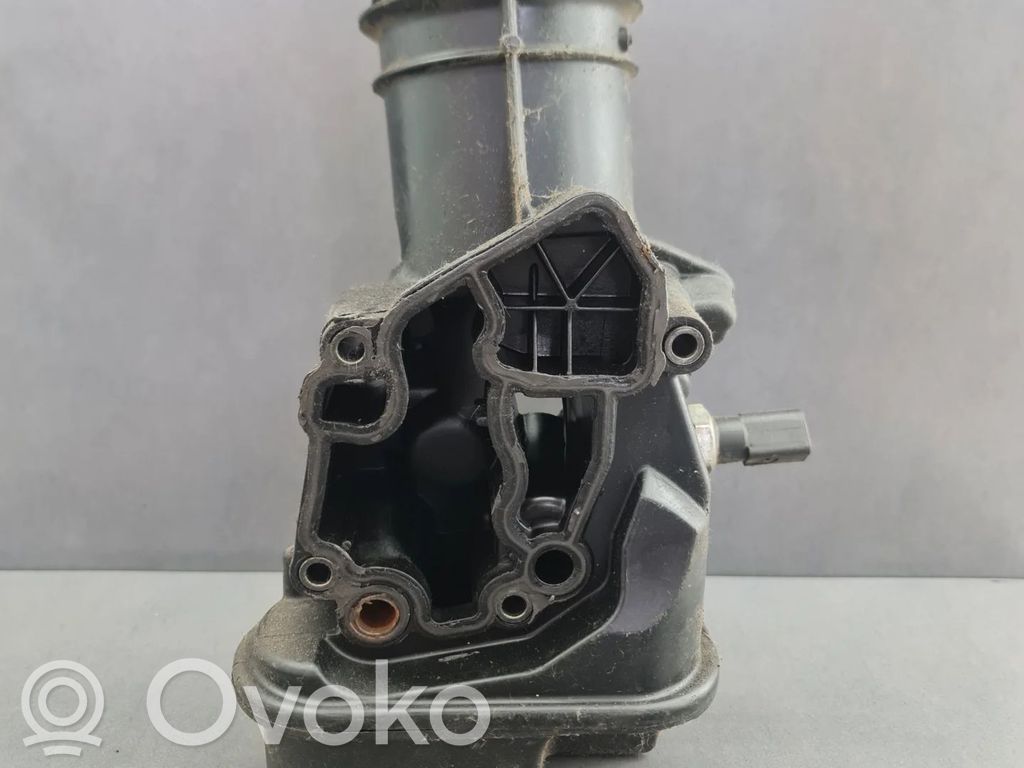 Volkswagen Golf V Alloggiamento del filtro del carburante 
