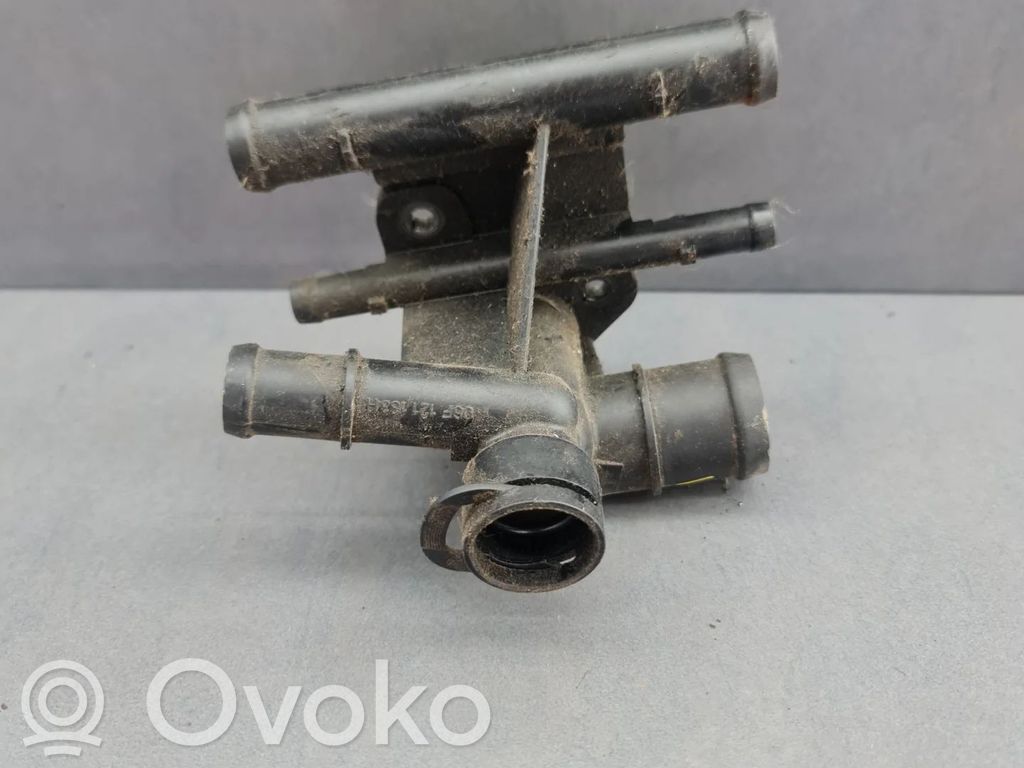 Volkswagen Golf V Alloggiamento termostato 