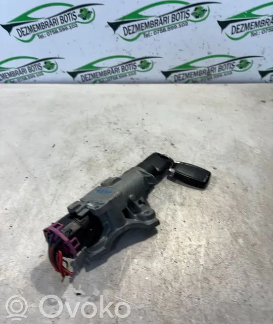 Audi A4 S4 B5 8D Contatto blocchetto accensione 
