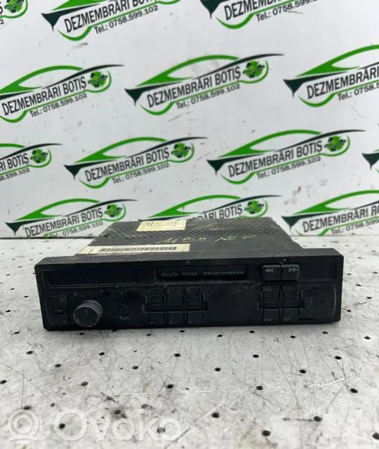Audi A4 S4 B5 8D Antena radiowa 