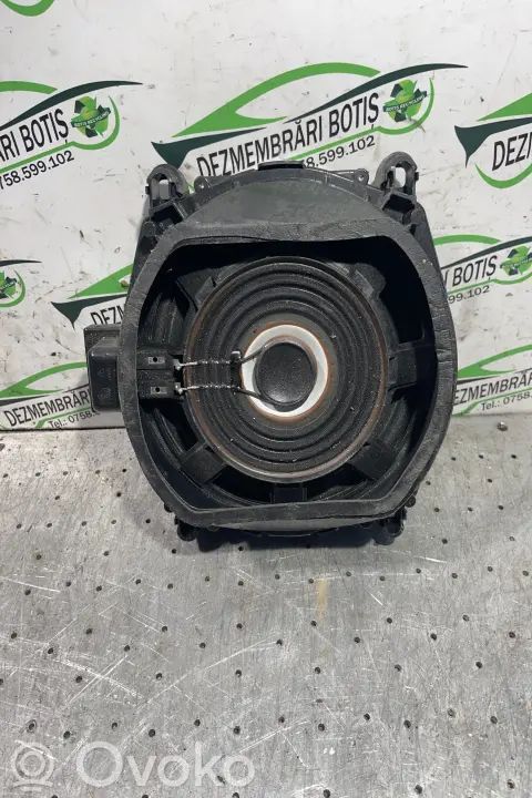BMW X5M E70 Subwoofer 
