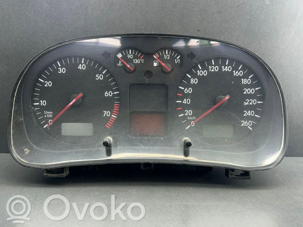 Kello   1035100002,IIWY1YYD