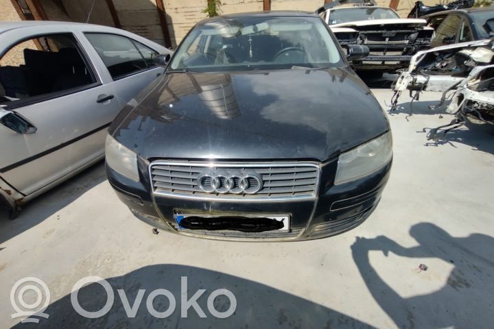 Front bumper   UWOXPUEQ