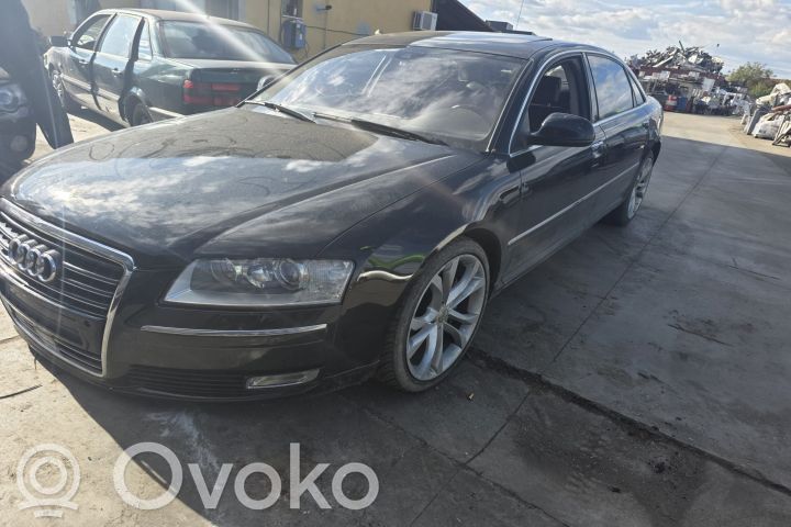 Audi A8 S8 D3 4E Vetro del finestrino della portiera anteriore - quattro porte 