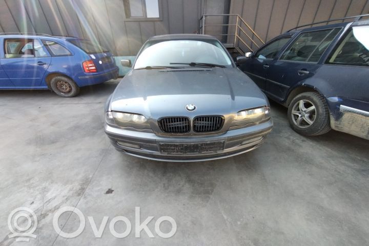 Etupuskuri   G6M5ZFUW