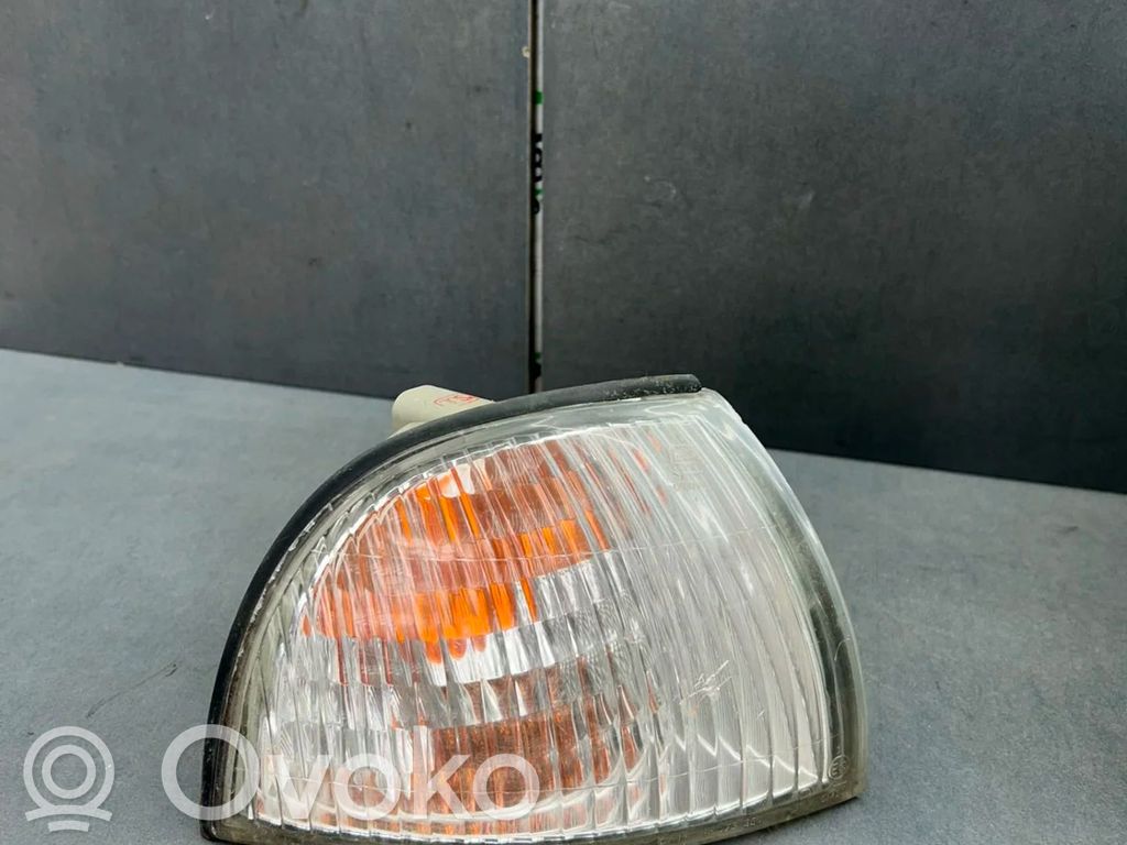 Daewoo Cielo Front bumper turn signal 