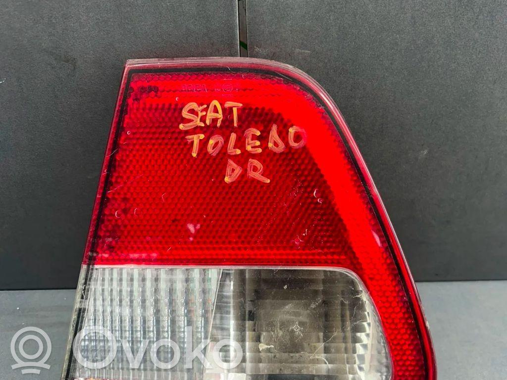 Listwa oświetlenie tylnej tablicy rejestracyjnej   6K5945092F,I49NWVBQ
