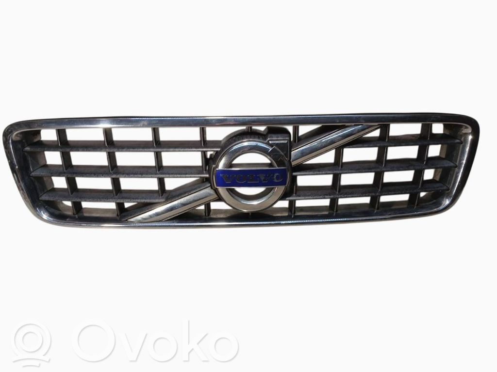 Volvo XC90 Etupuskurin ylempi jäähdytinsäleikkö 