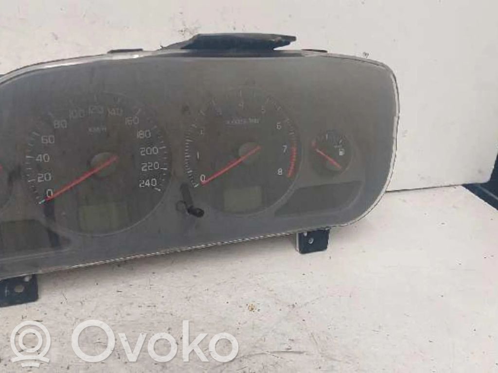 Volvo S40, V40 Nopeusmittari (mittaristo) 