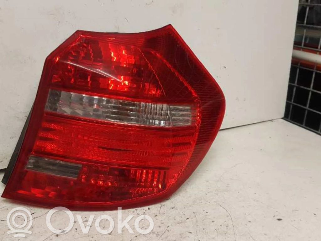 Rear/tail lights   7184956